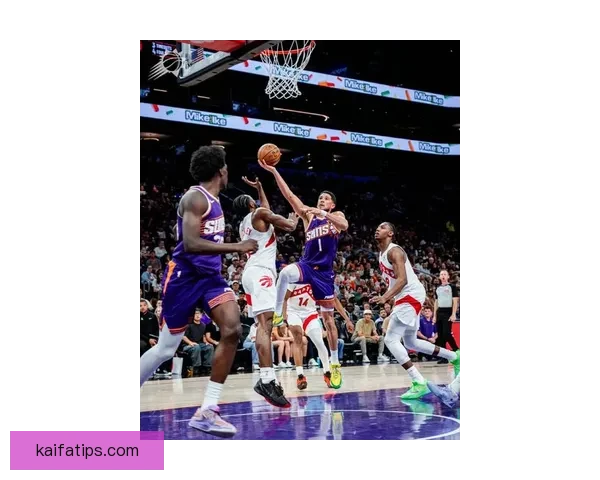 纳什见证太阳大胜猛龙止步五连败 布克25分巴恩斯高效9中8表现抢眼